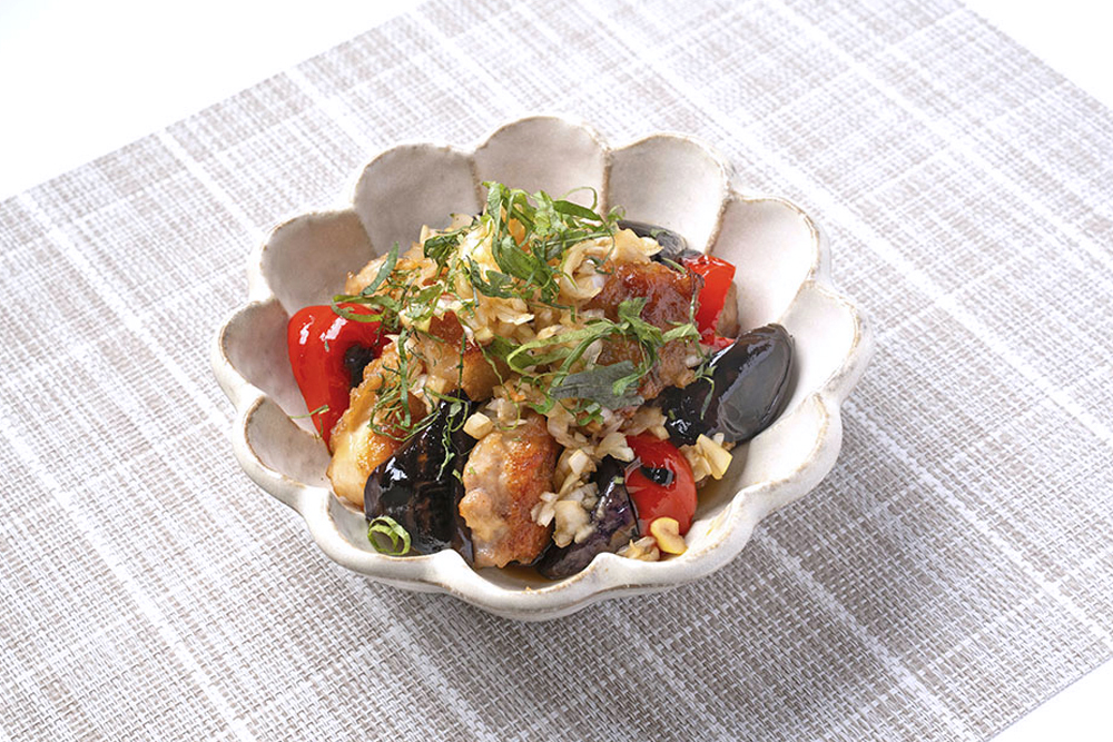 鶏肉と彩り野菜の香味だれ