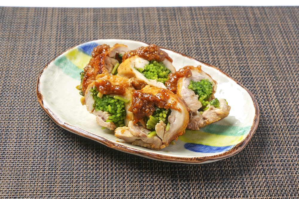 若鶏と豆苗のゴマみそ焼き